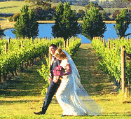Erin & Emmerson L., Oakridge Wines Review