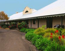 Janet Smith, Flowerdale Estate Review