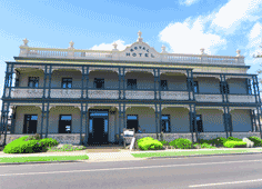 Royal Hotel